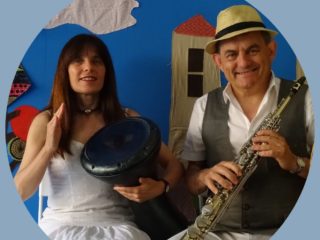 Espectacle familiar en català a Munic: "Sant Jordi, la Princesa, la Rosa i el Drac"